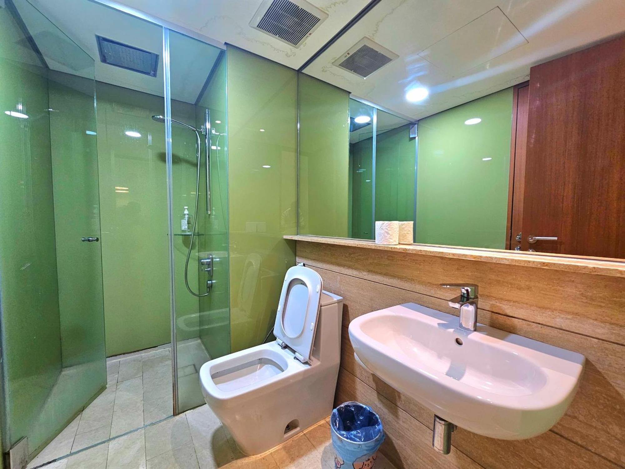 Apartment Sky By Monosuites Klcc Kuala Lumpur Buitenkant foto