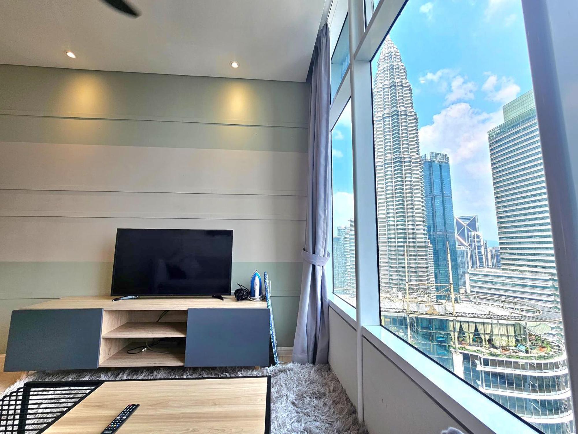Apartment Sky By Monosuites Klcc Kuala Lumpur Buitenkant foto