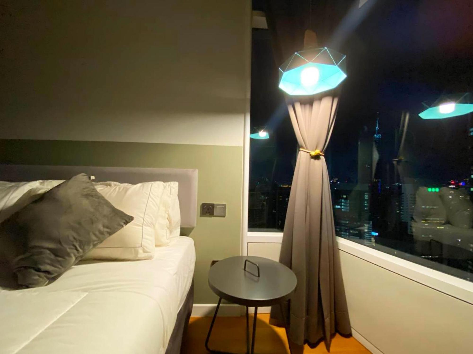 Apartment Sky By Monosuites Klcc Kuala Lumpur Buitenkant foto